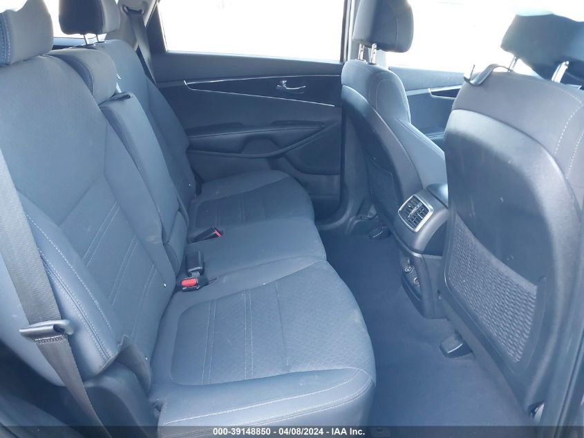 5XYPG4A34HG262555 2017 Kia Sorento 2.4L Lx