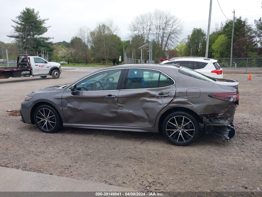 2024 TOYOTA CAMRY SE NIGHT SHADE/SE - 4T1G11AK5RU908205