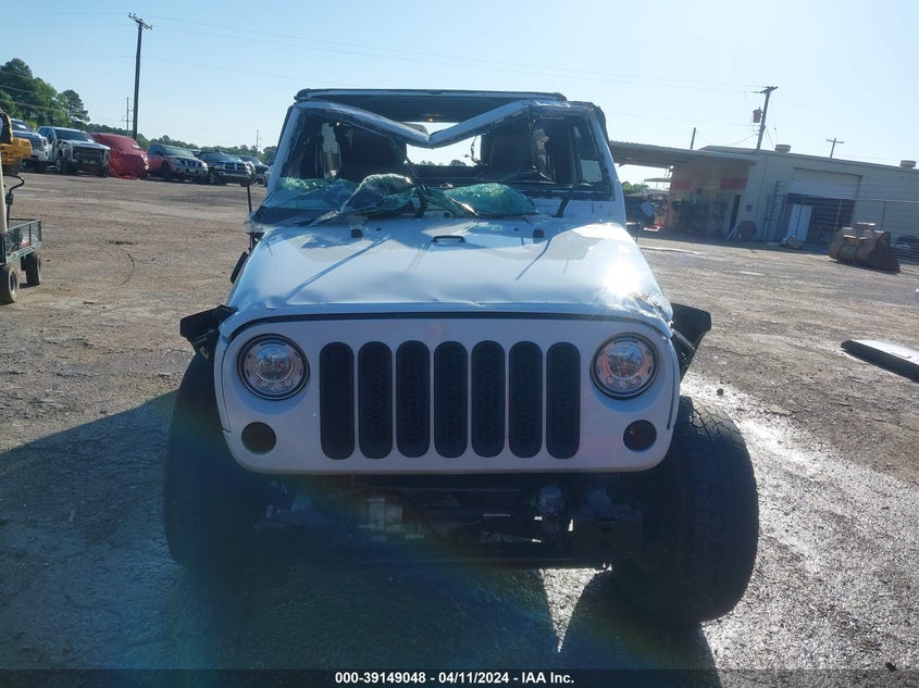 2017 JEEP WRANGLER UNLIMITED RUBICON 4X4 - 1C4BJWFG5HL584466