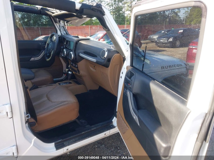 2017 JEEP WRANGLER UNLIMITED RUBICON 4X4 - 1C4BJWFG5HL584466