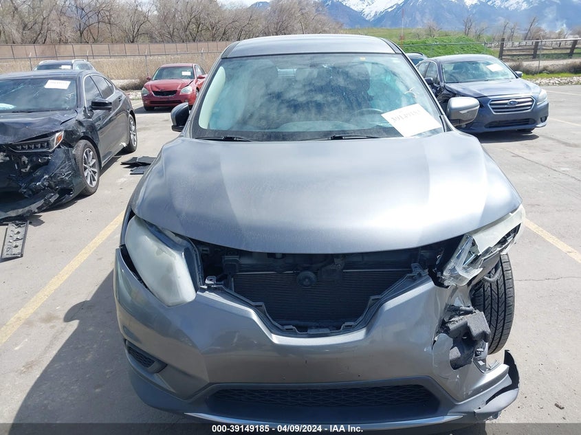 2015 NISSAN ROGUE S - KNMAT2MV8FP563942