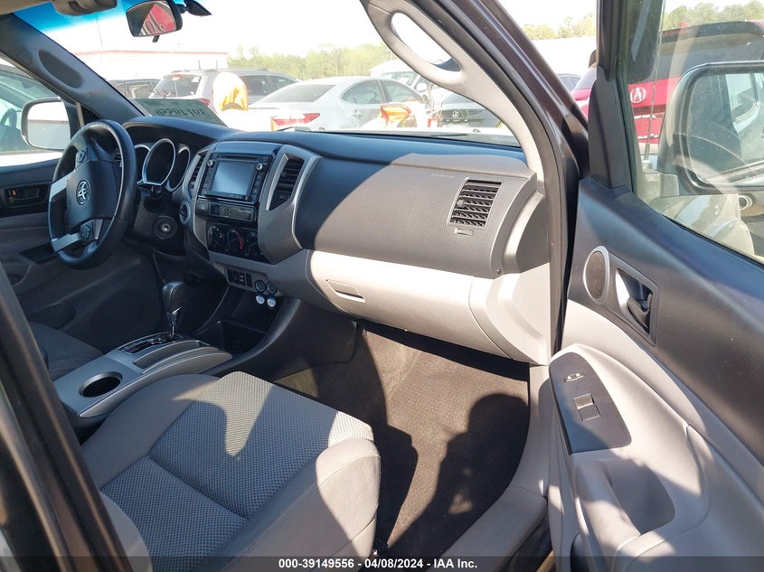 2014 TOYOTA TACOMA BASE V6 - 3TMLU4EN6EM136201