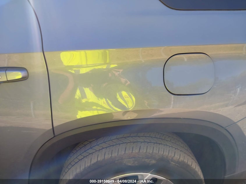 2021 CHEVROLET TRAVERSE FWD LS - 1GNERFKW6MJ126922