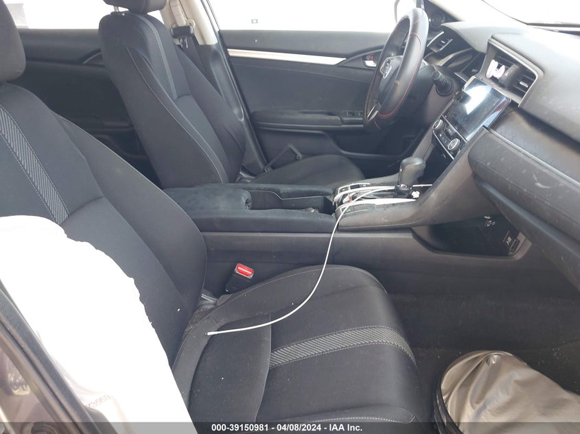 VIN 19XFC2F73JE009429 2018 HONDA CIVIC EX