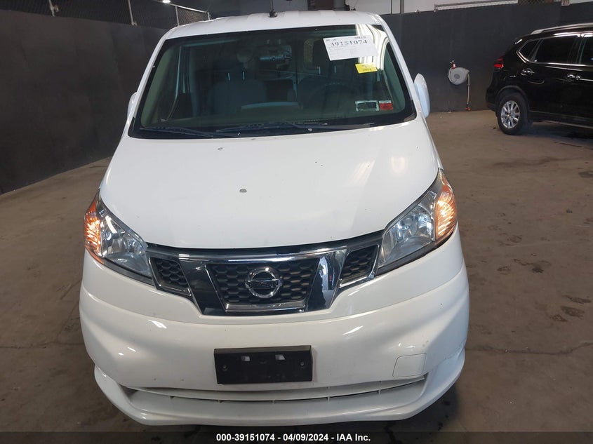 2017 NISSAN NV200 SV - 3N6CM0KN8HK696408