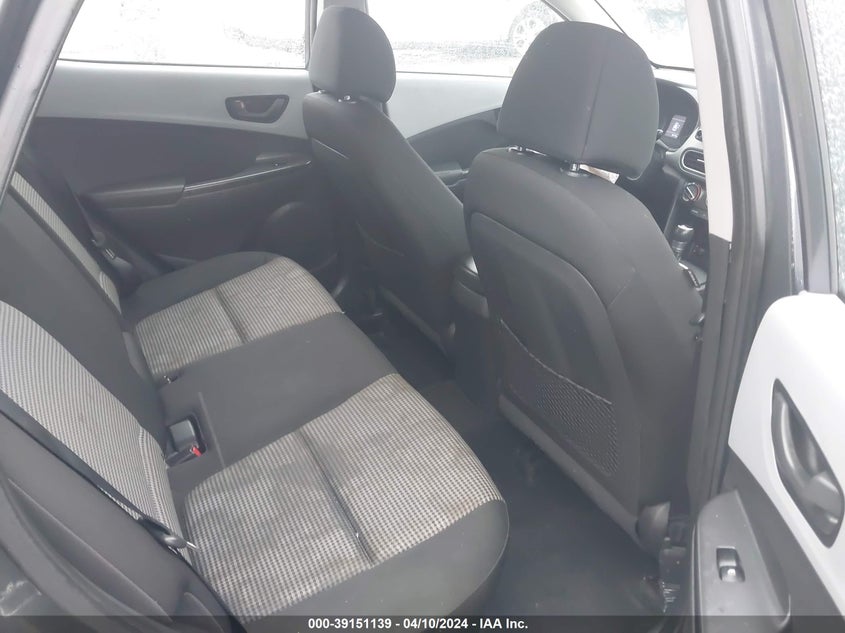 2019 HYUNDAI KONA SE - KM8K12AA9KU260042