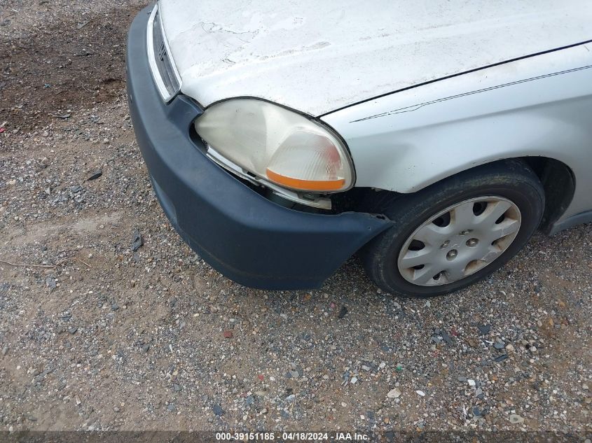 1998 Honda Civic Lx VIN: 1HGEJ6673WL015501 Lot: 39151185