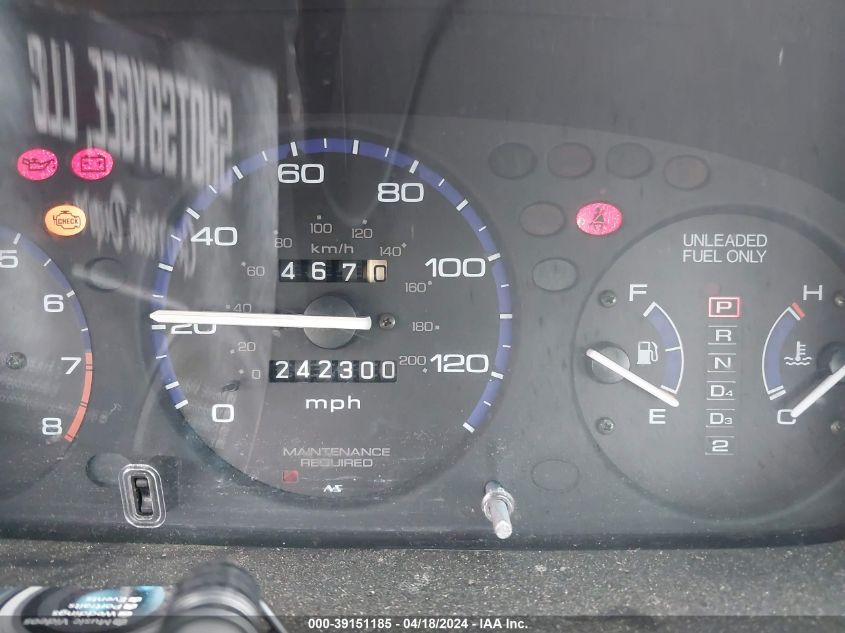 1998 Honda Civic Lx VIN: 1HGEJ6673WL015501 Lot: 39151185