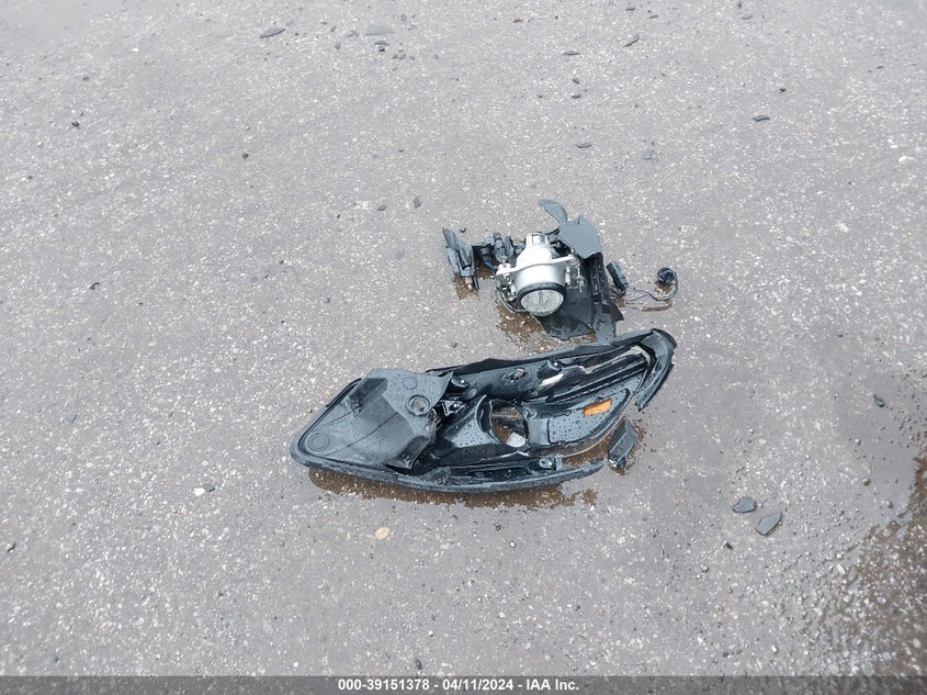 2016 CHEVROLET MALIBU 2LT - 1G1ZF5SX1GF351948