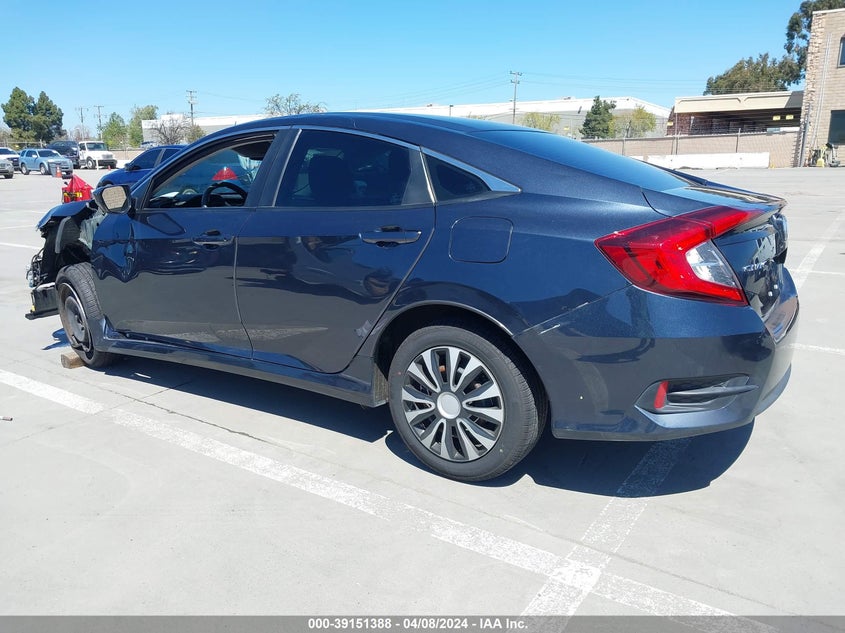 VIN 2HGFC2F53JH607251 2018 HONDA CIVIC LX