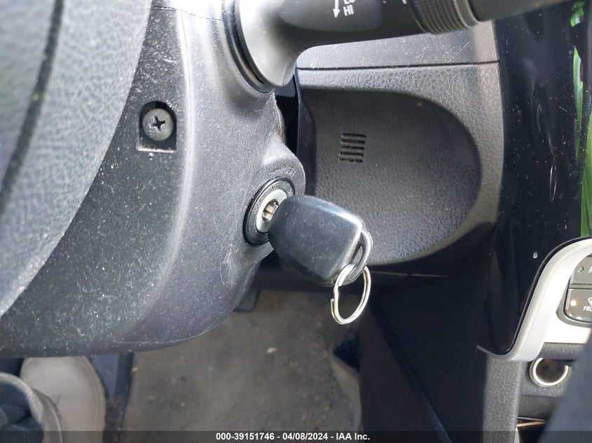 2018 TOYOTA COROLLA LE - 5YFBURHE3JP842940