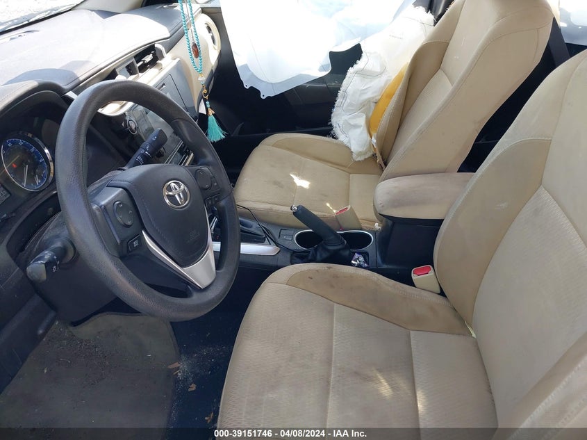 2018 TOYOTA COROLLA LE - 5YFBURHE3JP842940