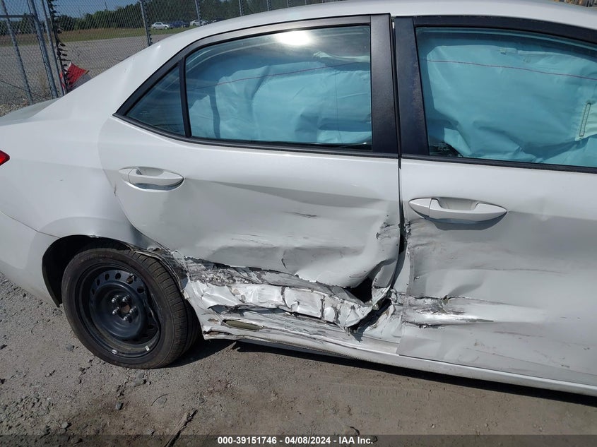 2018 TOYOTA COROLLA LE - 5YFBURHE3JP842940