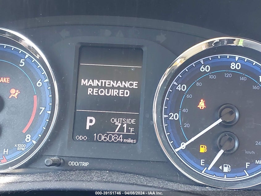 2018 TOYOTA COROLLA LE - 5YFBURHE3JP842940