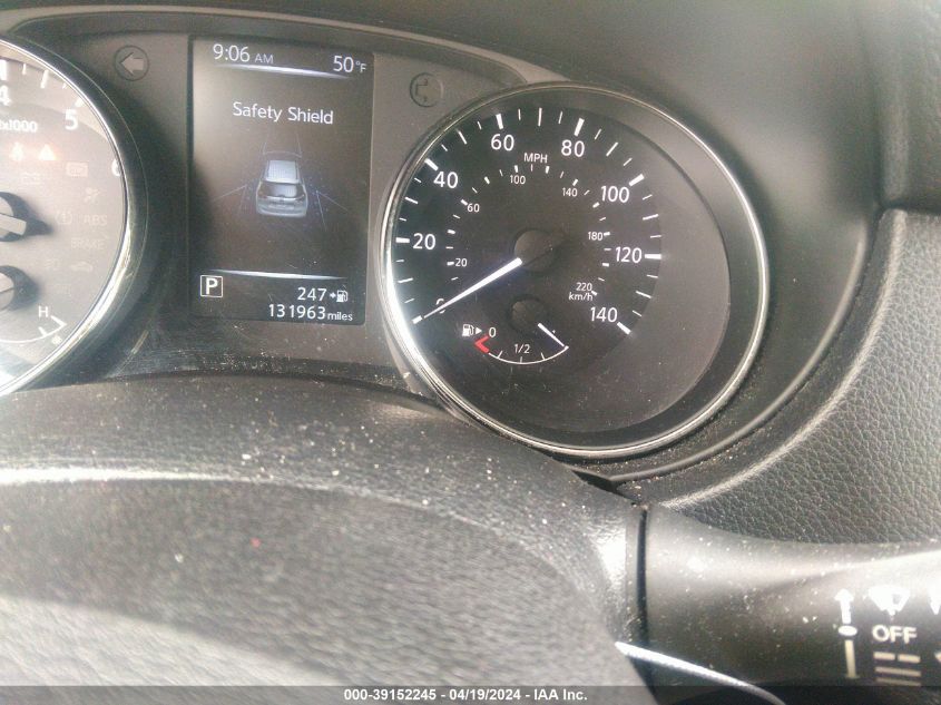 2017 Nissan Rogue S VIN: KNMAT2MV9HP606641 Lot: 39152245