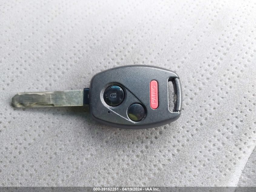 2008 Honda Odyssey Lx VIN: 5FNRL38208B098143 Lot: 39152251