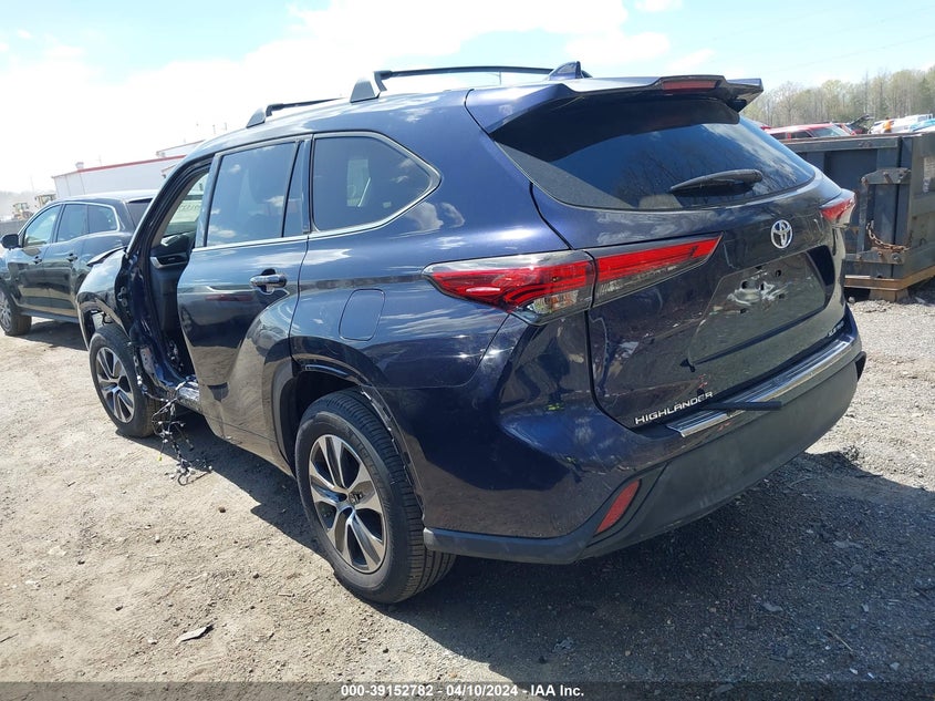 2022 TOYOTA HIGHLANDER VIN: 5TDHZRBH3NS163004