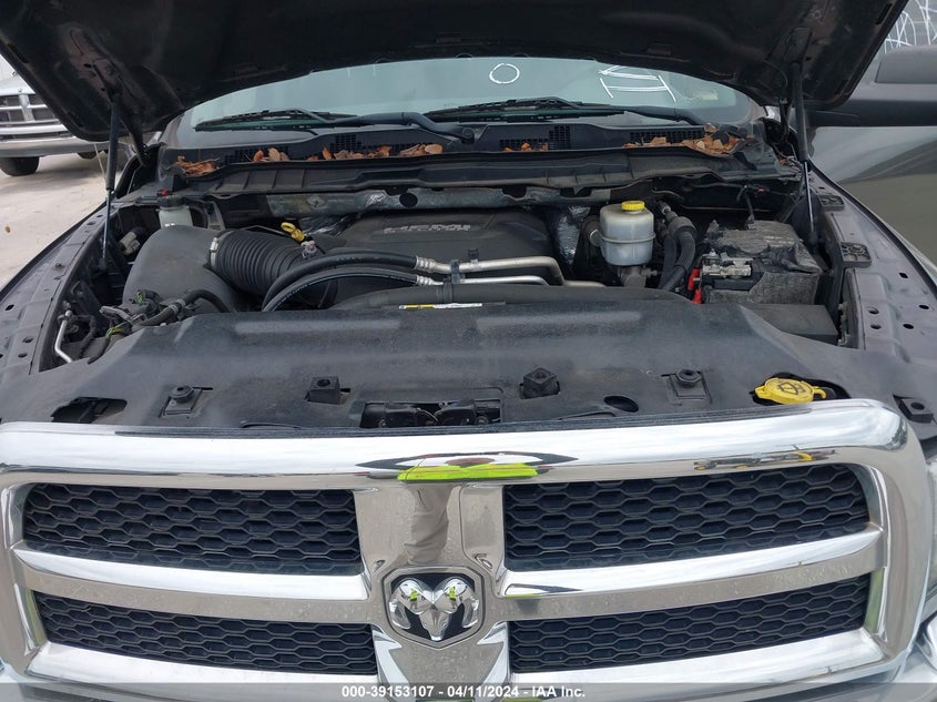 2018 RAM 2500 TRADESMAN  4X2 8' BOX - 3C6UR4HJ1JG236981