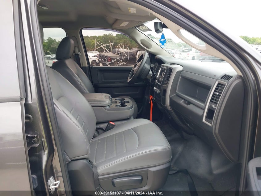 2018 RAM 2500 TRADESMAN  4X2 8' BOX - 3C6UR4HJ1JG236981