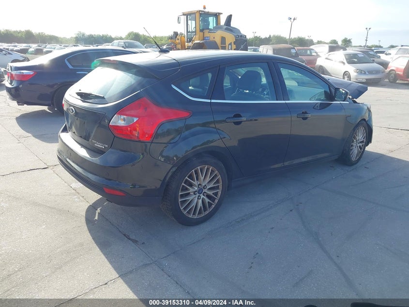 2014 FORD FOCUS TITANIUM - 1FADP3N29EL205000