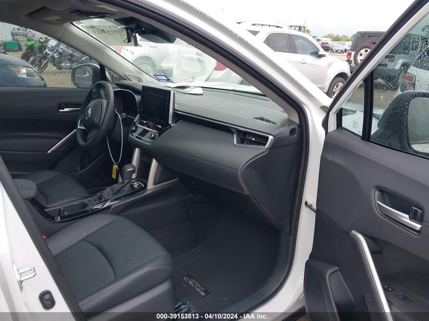 2023 Toyota Corolla Cross Xle VIN: 7MUDAAAG6PV060295 Lot: 39153813