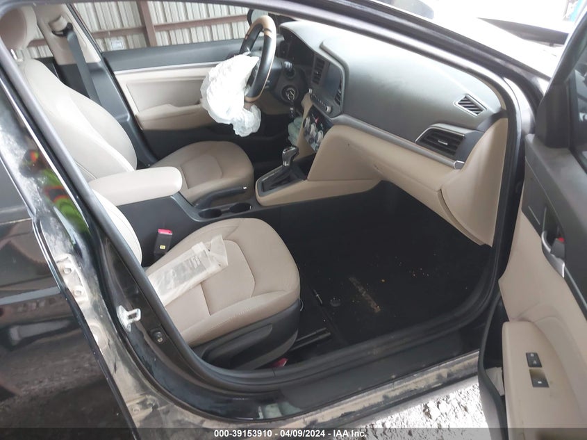 VIN KMHD84LF3KU851217 2019 HYUNDAI ELANTRA SEL