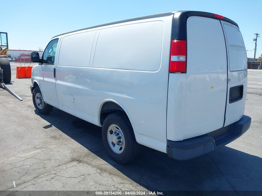 2021 CHEVROLET EXPRESS CARGO RWD 2500 REGULAR WHEELBASE WT - 1GCWGAFP1M1155057
