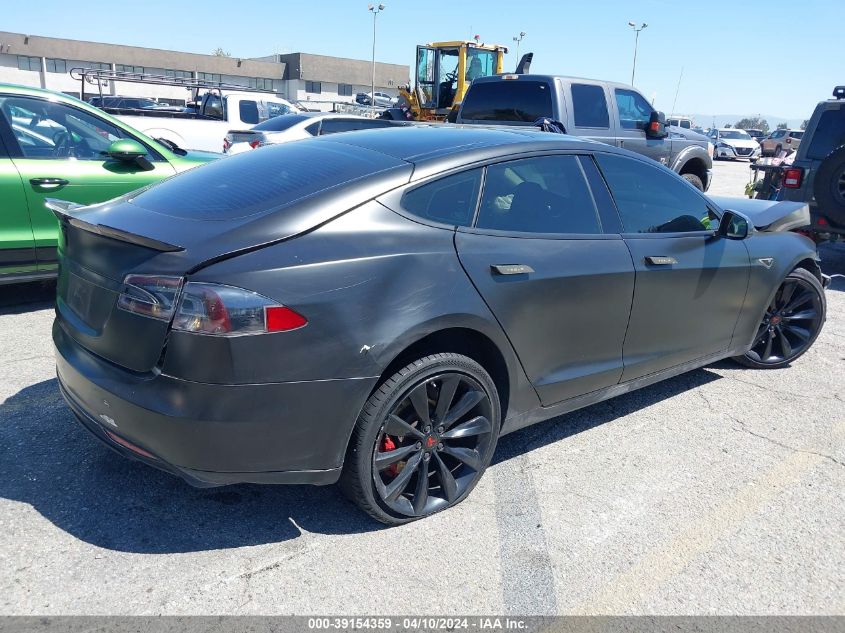 2013 Tesla Model S Performance VIN: 5YJSA1CP1DFP07300 Lot: 39154359