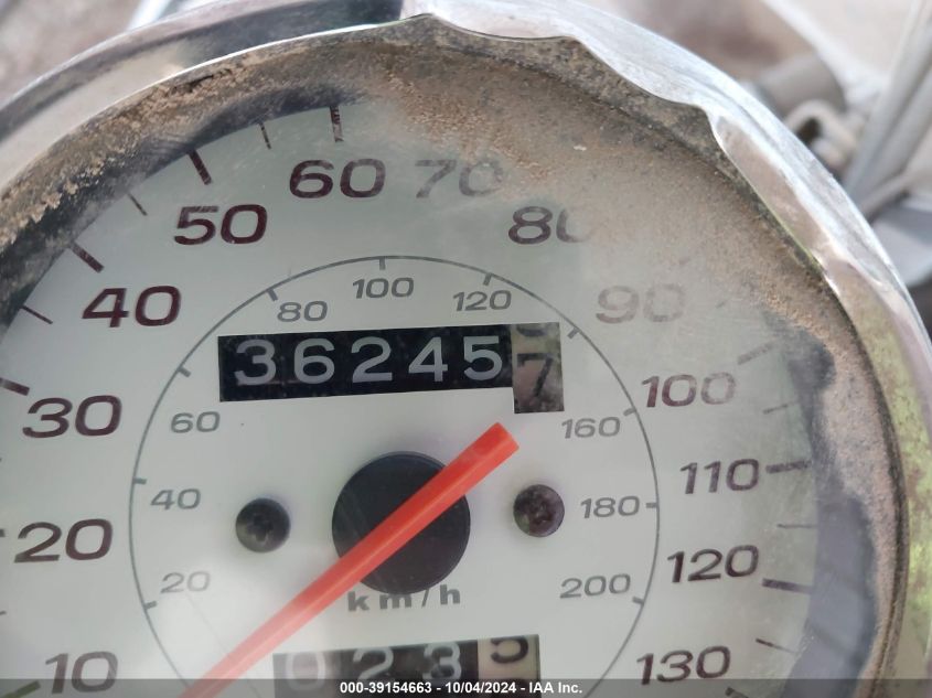 2002 HONDA VT1100 C2 - 1HFSC430X2A204391