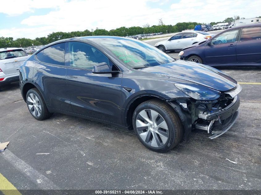 2024 Tesla Model Y Long Range Dual Motor All-Wheel Drive VIN: 7SAYGDEE9RA256159 Lot: 39155211