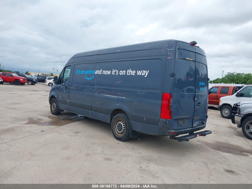 2019 MERCEDES-BENZ SPRINTER 2500 HIGH ROOF V6 - WD4PF1CD0KP147386