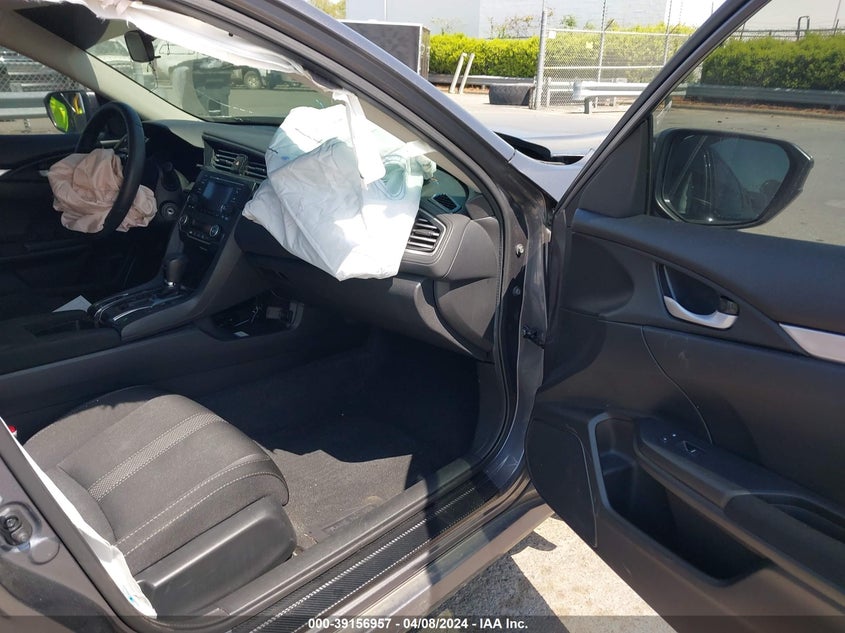 VIN 2HGFC2F61LH513672 2020 HONDA CIVIC LX