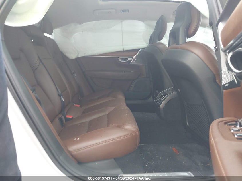 VIN LVYA22ML6KP081135 2019 VOLVO S90 T6 INSCRIPTION