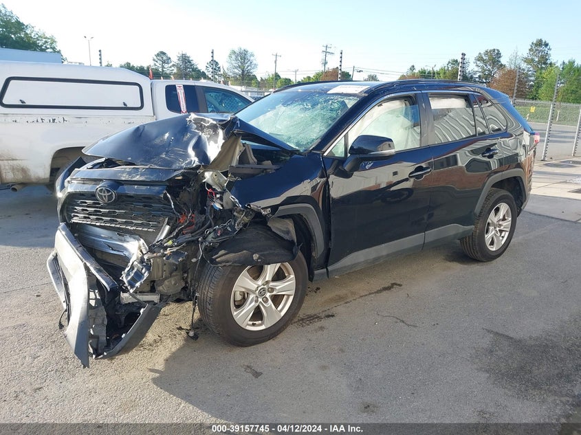 2021 TOYOTA RAV4 XLE - 2T3W1RFV2MC112428