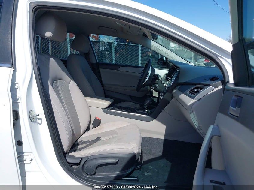 VIN 5NPE24AF0JH616408 2018 HYUNDAI SONATA SE
