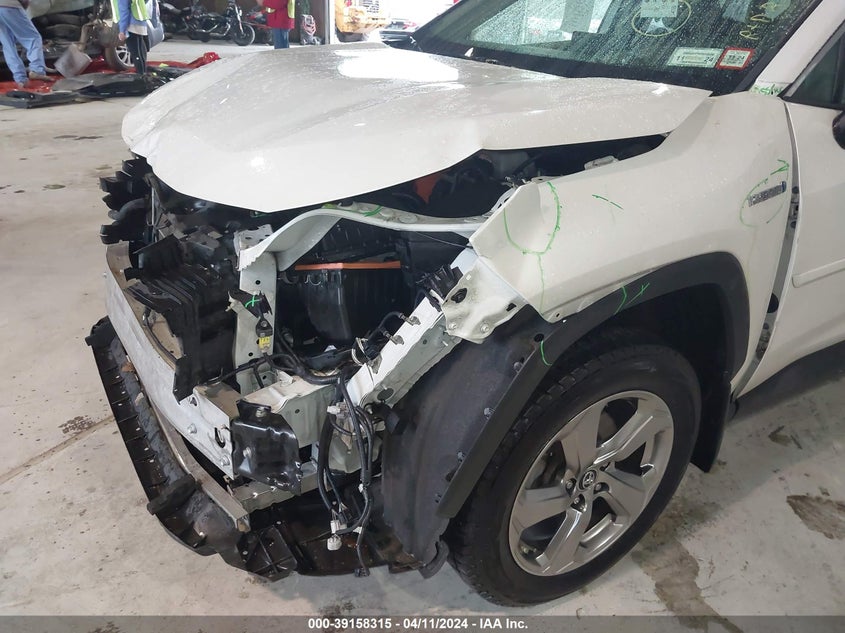 2019 TOYOTA RAV4 HYBRID LIMITED - JTMDWRFV8KD003330