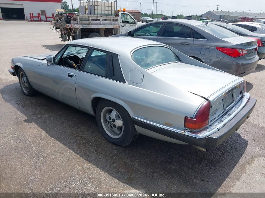 SAJNV5842FC122086 1985 Jaguar Xjs