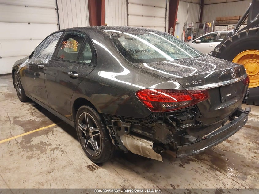 2021 MERCEDES-BENZ E VIN: W1KZF8EB7MA892395