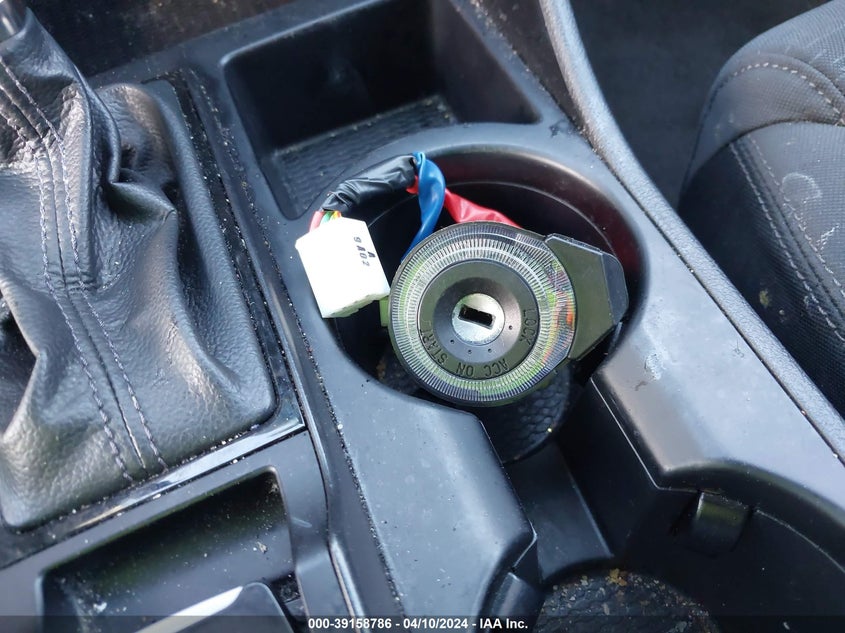 2019 HYUNDAI TUCSON SE - KM8J2CA48KU937946