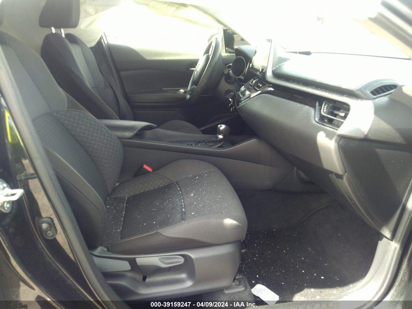 2020 Toyota C-Hr Le VIN: JTNKHMBX7L1077655 Lot: 39159247