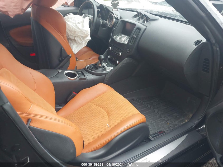 2011 Nissan 370Z Touring VIN: JN1AZ4EH4BM550980 Lot: 39159253