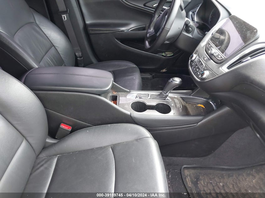 2019 CHEVROLET MALIBU LT - 1G1ZD5ST4KF226194