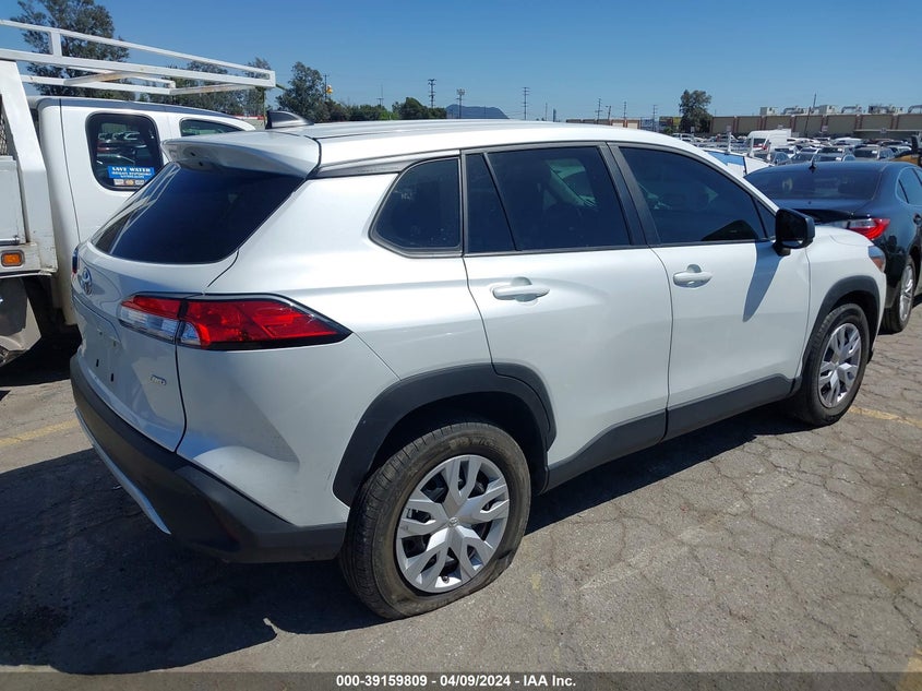 2022 Toyota Corolla Cross L VIN: 7MUAAABG6NV032429 Lot: 39159809