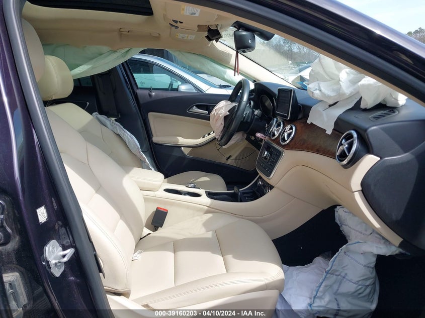 2015 Mercedes-Benz Gla 250 4Matic VIN: WDCTG4GB7FJ128143 Lot: 39160203