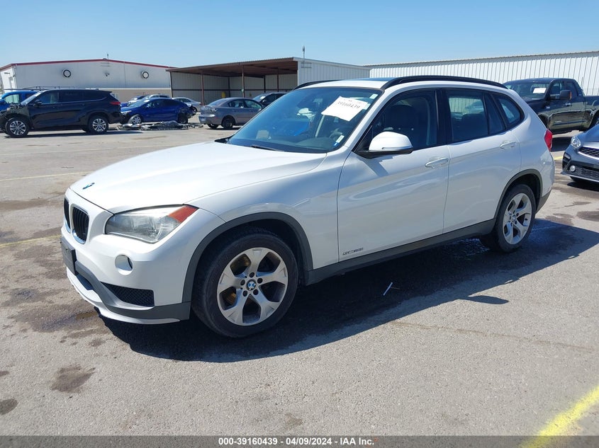 2015 BMW X1 Sdrive28I VIN: WBAVM1C52FV315656 Lot: 39160439