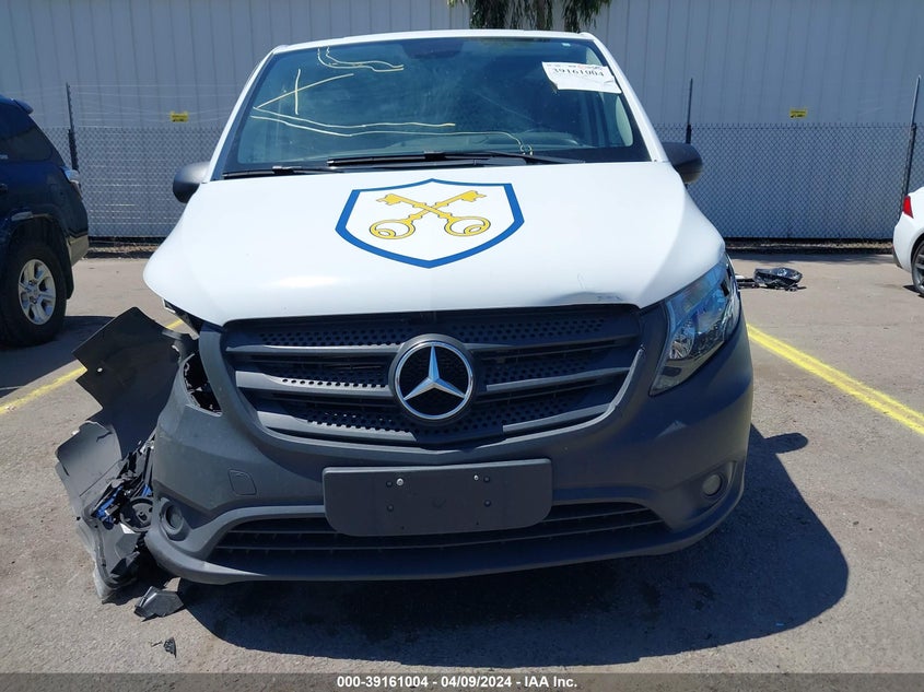 2021 MERCEDES-BENZ METRIS - W1YV0CEY2M3906849
