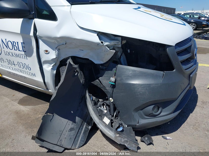 2021 MERCEDES-BENZ METRIS - W1YV0CEY2M3906849