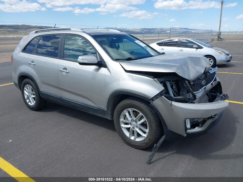 2015 KIA SORENTO LX - 5XYKTDA65FG640993