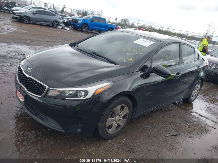 2017 KIA FORTE LX - 3KPFK4A70HE094133