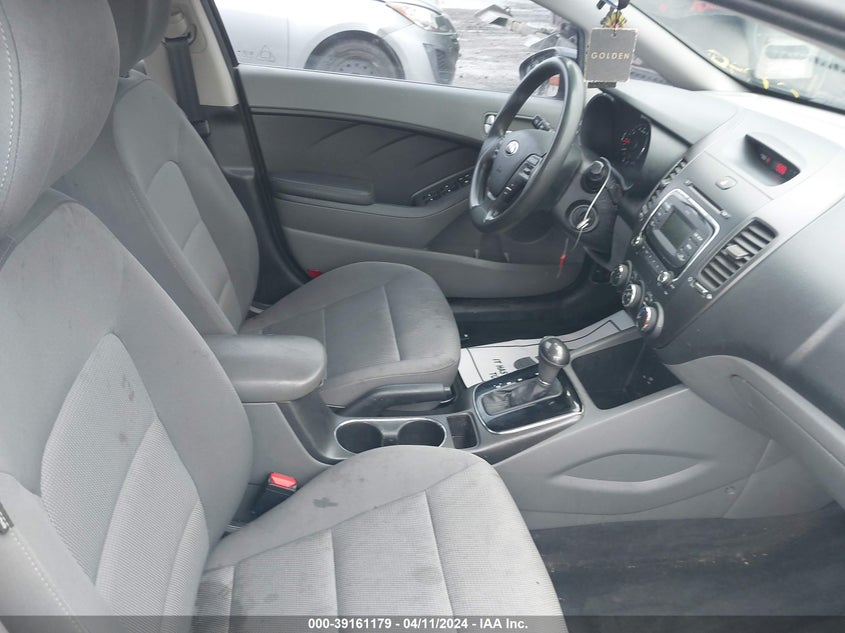 2017 KIA FORTE LX - 3KPFK4A70HE094133